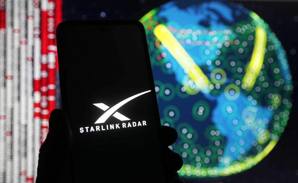 Starlink sofre falha e deixa milhares de usuários sem acesso à internet