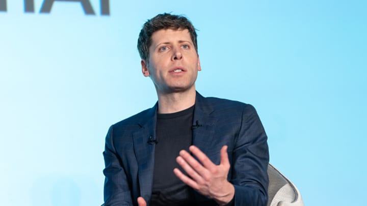 Sam Altman critica democratas e se declara 'politicamente sem lar' em postagem