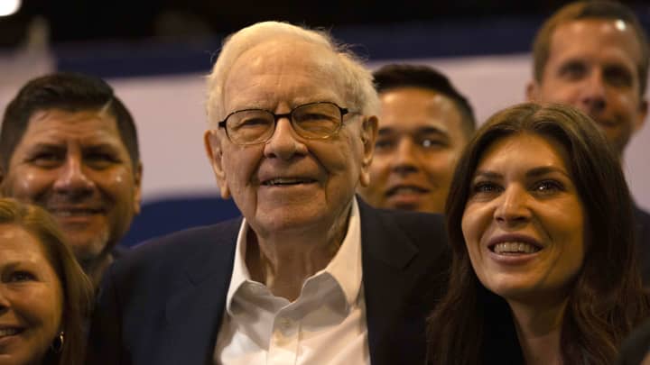 Warren Buffett doa US$ 6 bilhões e ultrapassa US$ 60 bilhões em doações totais