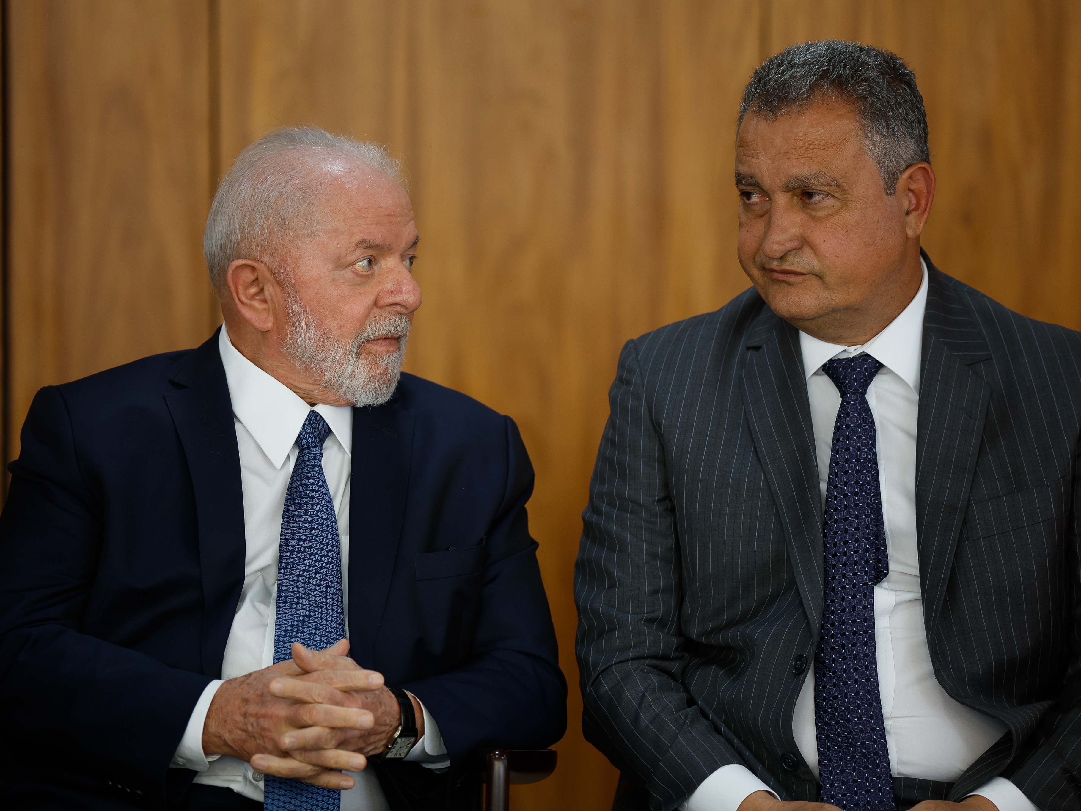Lula assina Lei da Reciprocidade e convoca setor produtivo para diálogo