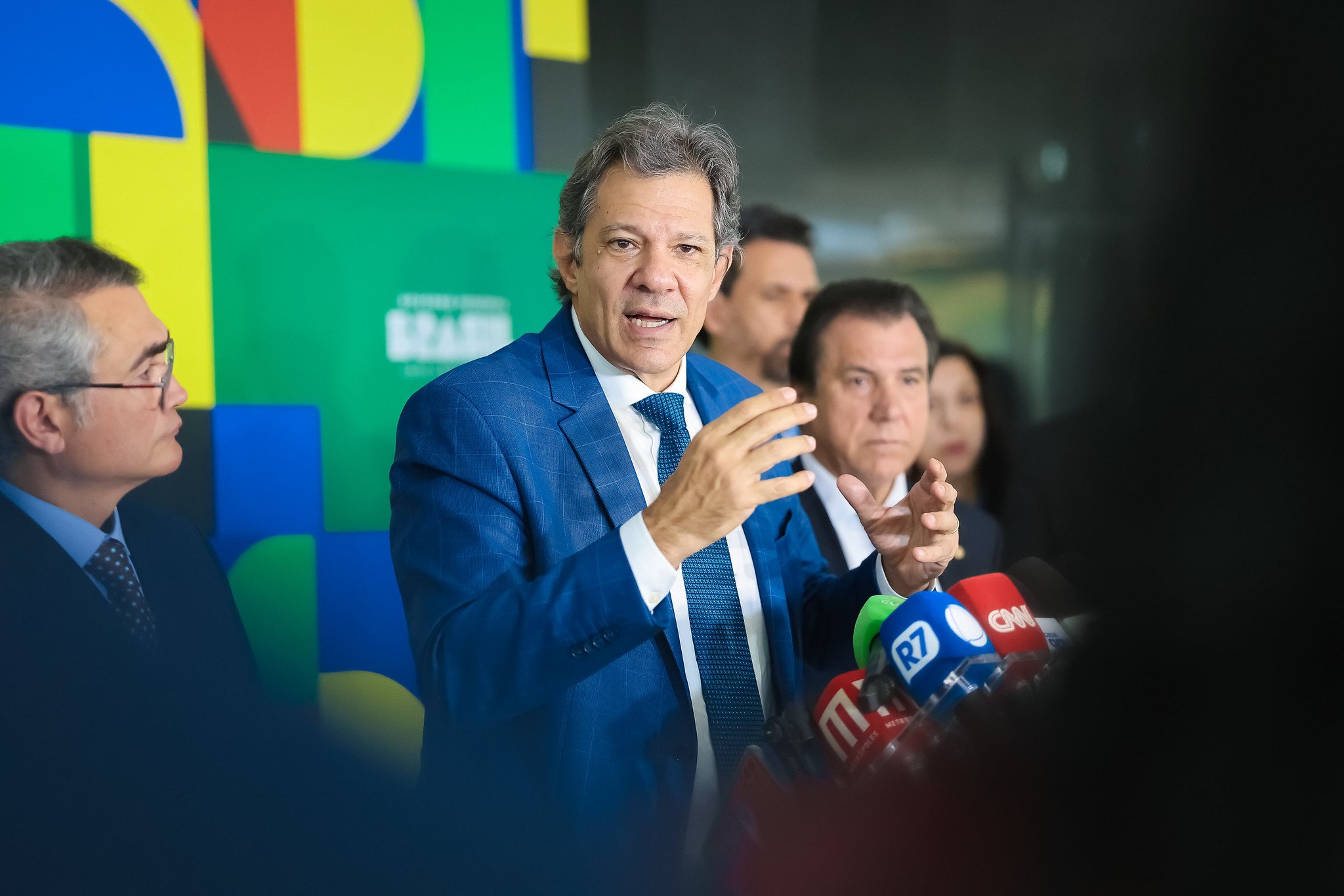 Governo anuncia linhas de crédito para apoiar empresas afetadas pelo tarifaço