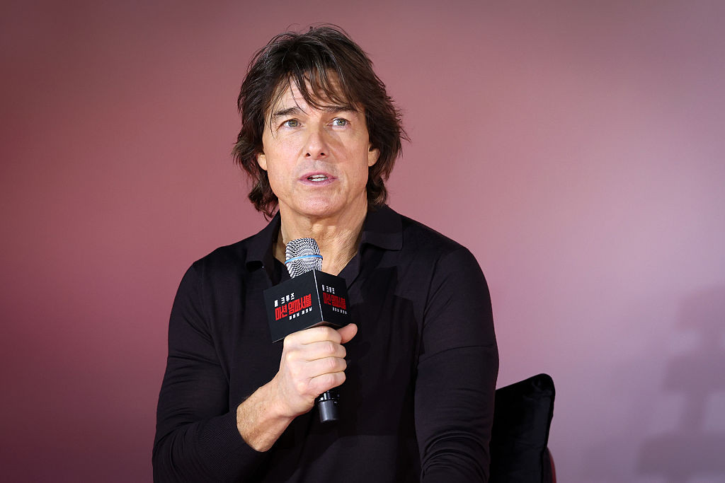 Tom Cruise evita comentar tarifas de Trump enquanto promove novo filme na Coreia do Sul