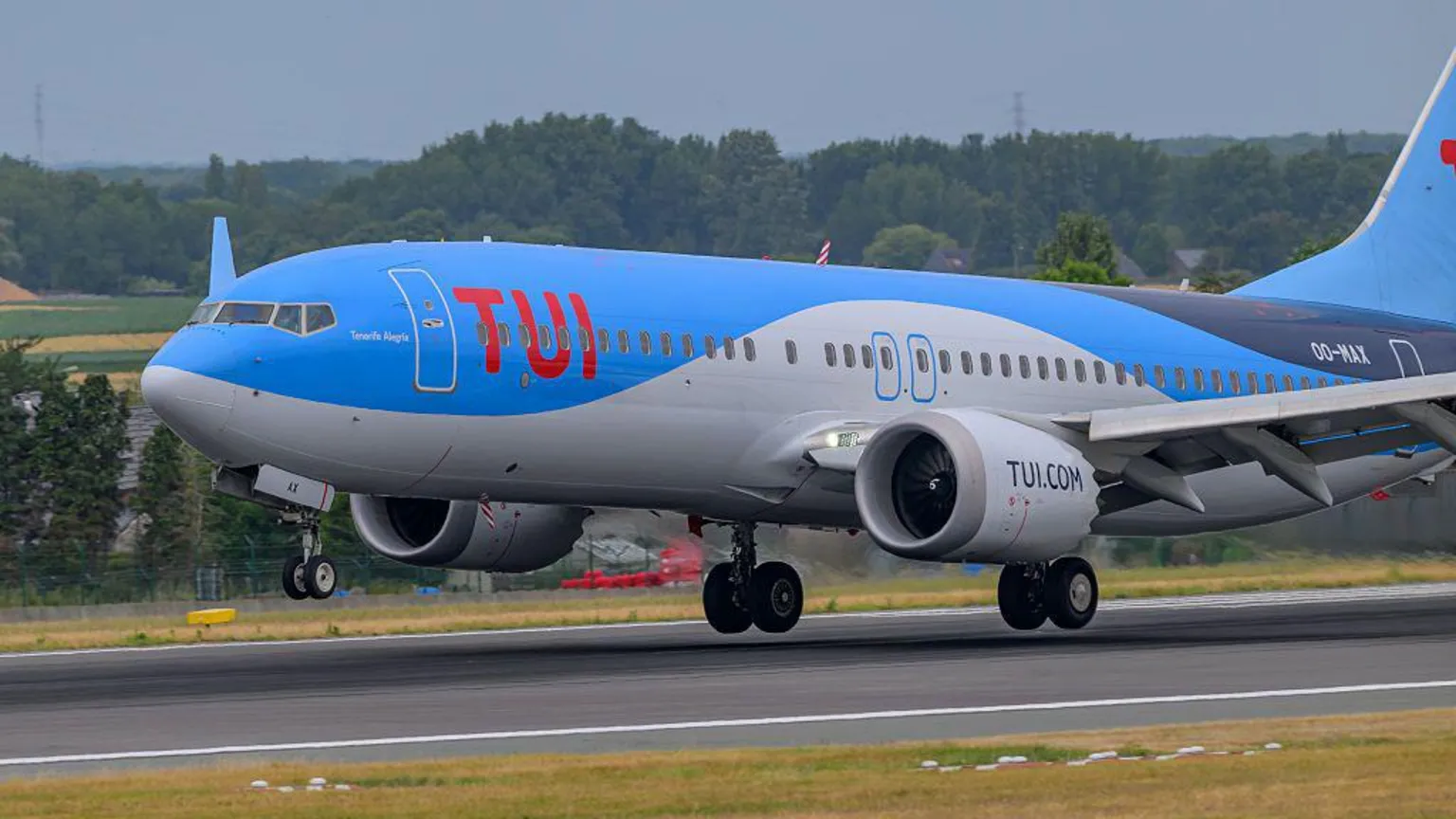 Voo de Londres a Cancun faz pouso nos EUA após briga a bordo
