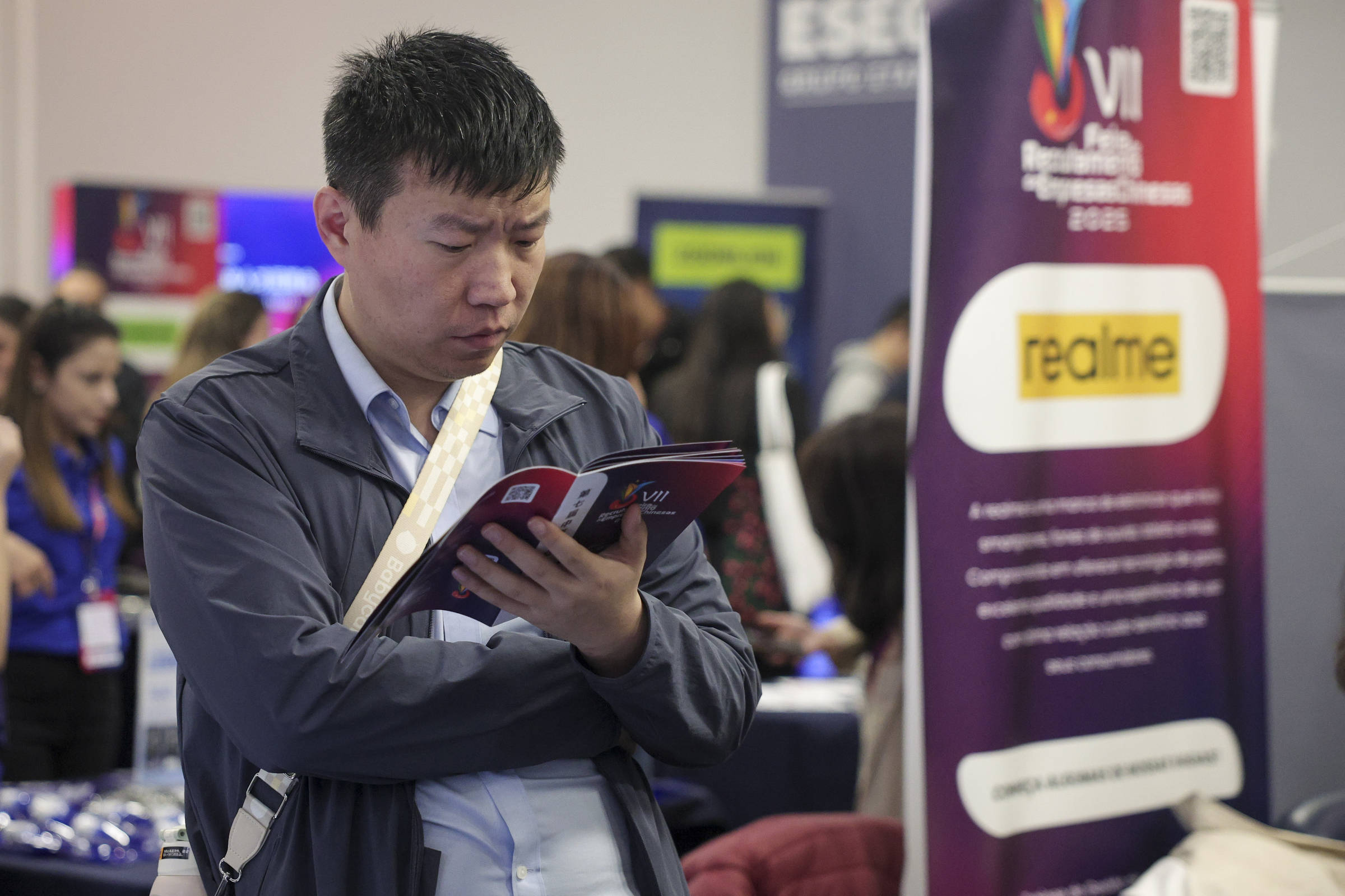 Empresas chinesas buscam profissionais fluentes em inglês e interessados em mandarim no Brasil
