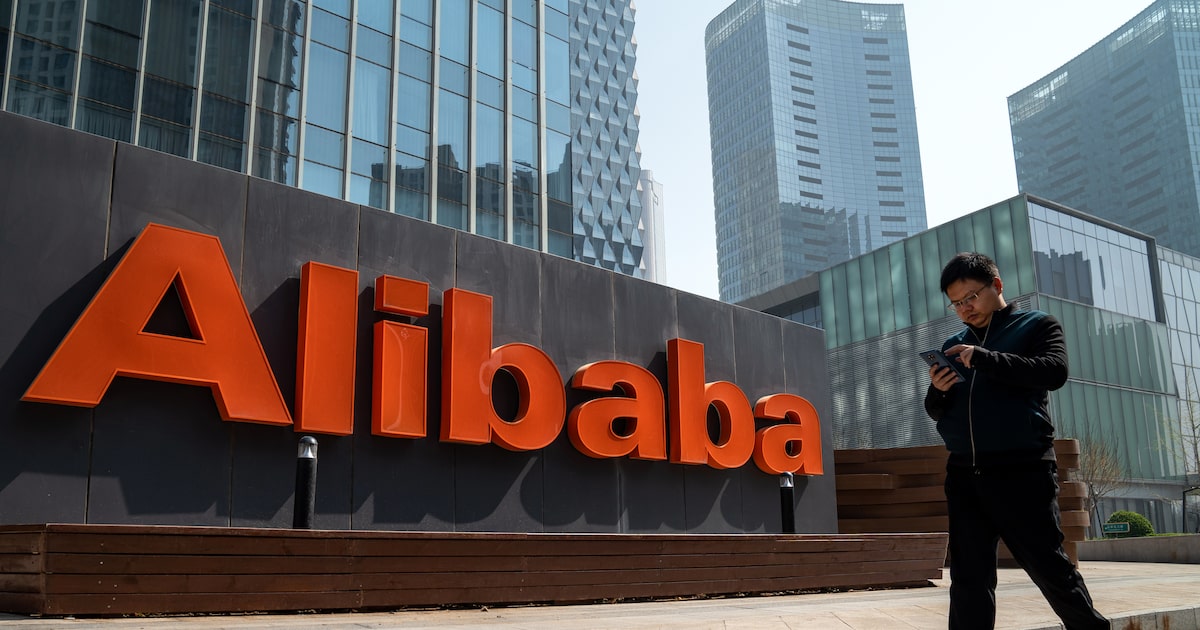 As ações da Alibaba sofreram a maior queda em mais de um mês na sexta-feira, dia dezesseis, depois de decepcionar os investidores. (Foto: Bloomberg/Andrea Verdelli)