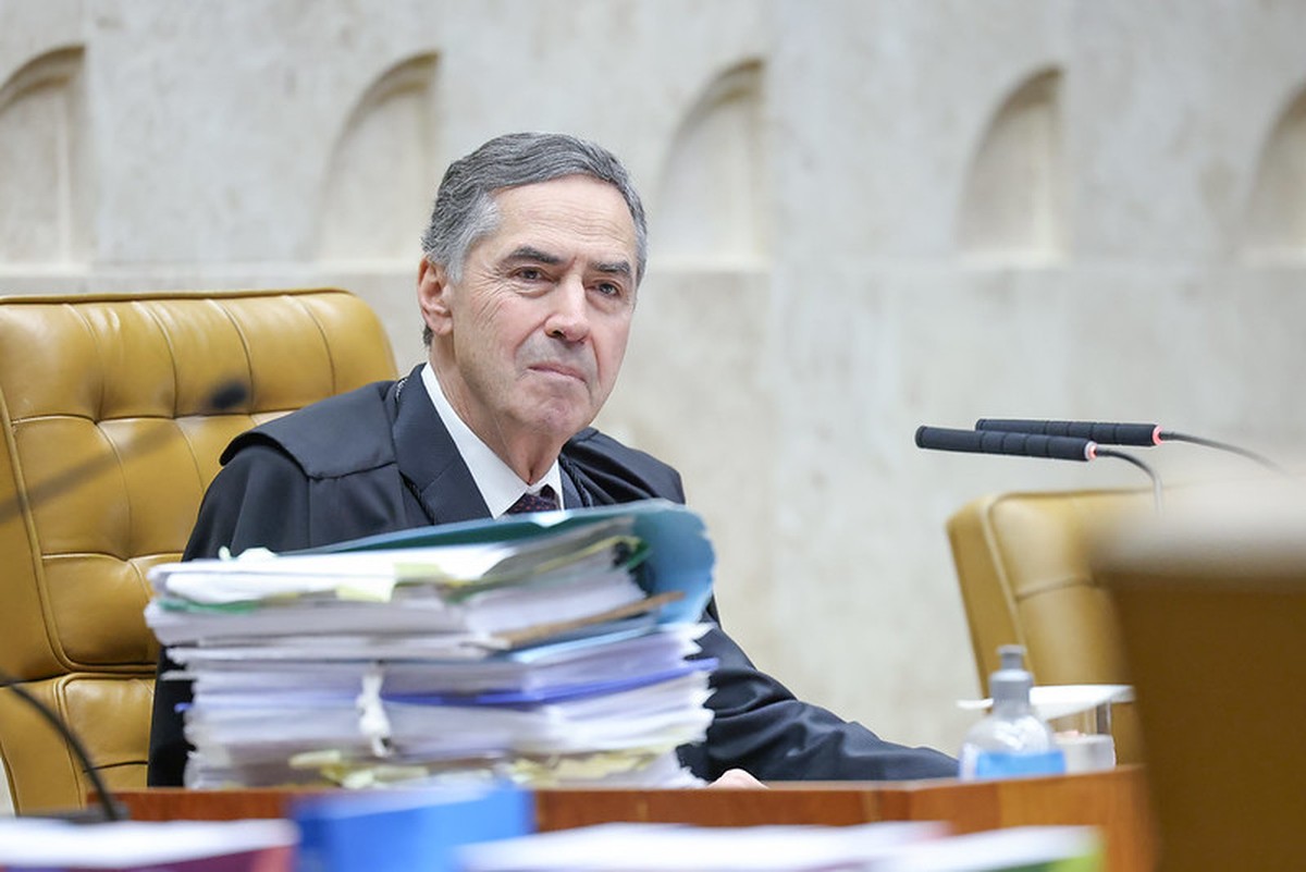 Barroso defende regulação das big techs e critica erros do passado em evento internacional