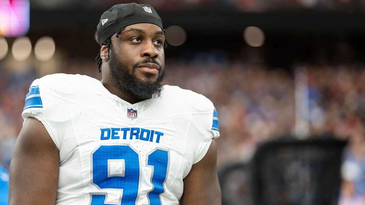 Levi Onwuzurike ficará fora da temporada 2025 da NFL por lesão no joelho