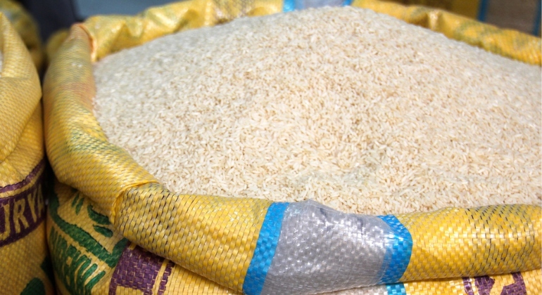 Foto de uma planta de um cooperativa agrícola francesa na indústria de laticínios 'Les Maitres laitiers du Cotentin', que fabrica produtos lácteos destinados ao mercado da China. (Foto: CHARLY TRIBALLEAU/AFP via Getty Images)