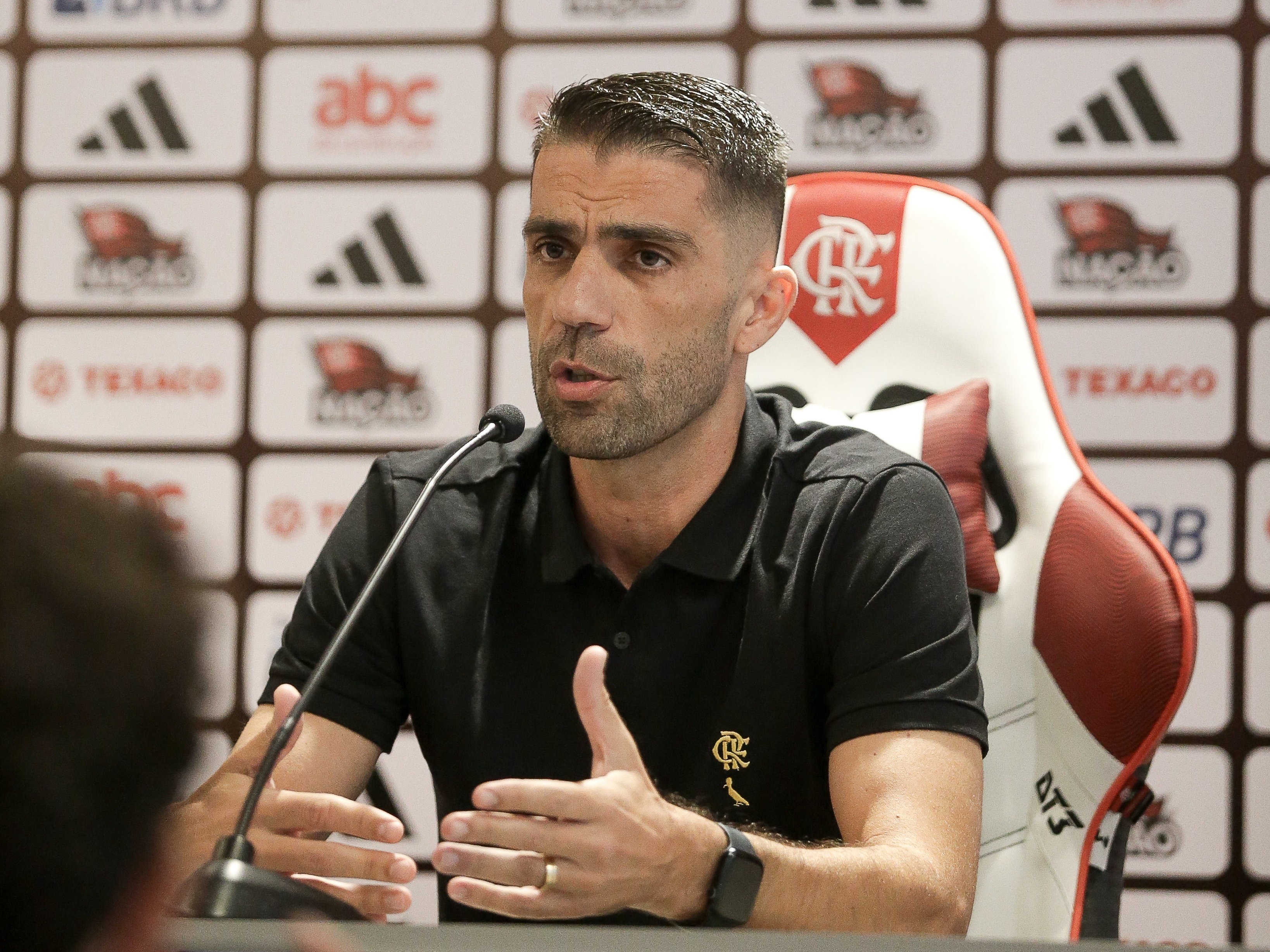 Flamengo se desculpa após diretor usar estereótipo sobre africanos