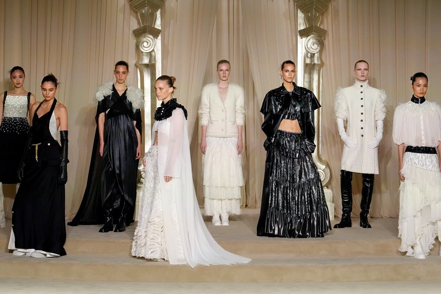 Chanel revela sua deslumbrante coleção de alta-costura para o inverno de 2025