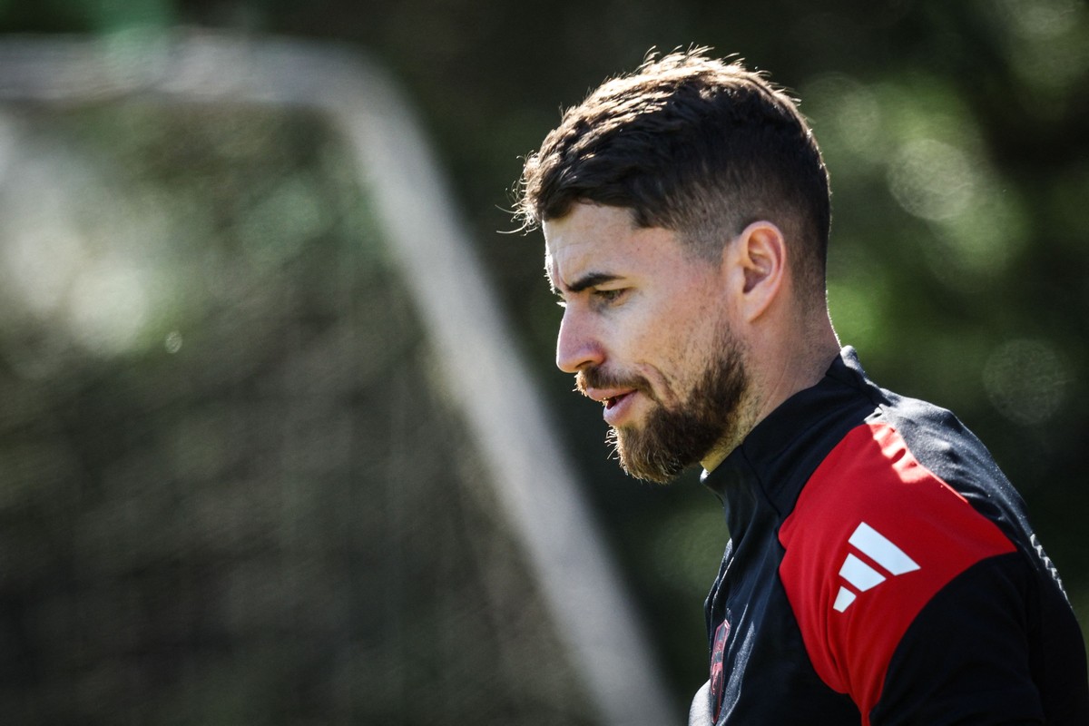 Jorginho, do Arsenal, é desejo do Flamengo (Foto: Adrian Dennis / AFP)  
Jorginho deve reforçar o Flamengo a partir da Copa do Mundo de Clubes (Foto: Photo by David Price/Arsenal FC via Getty Images)