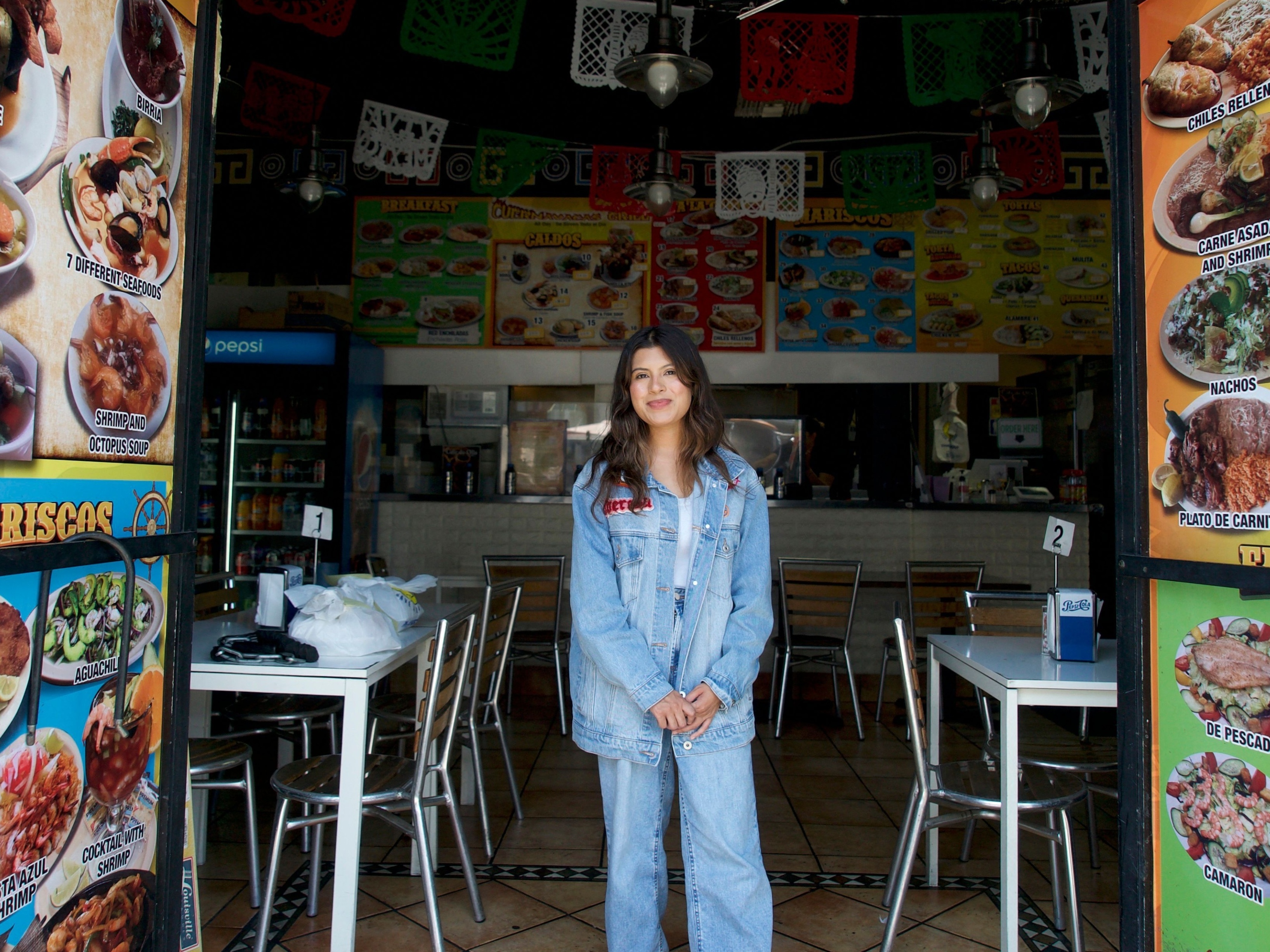 Busca por imigrantes causa colapso no comércio de Los Angeles