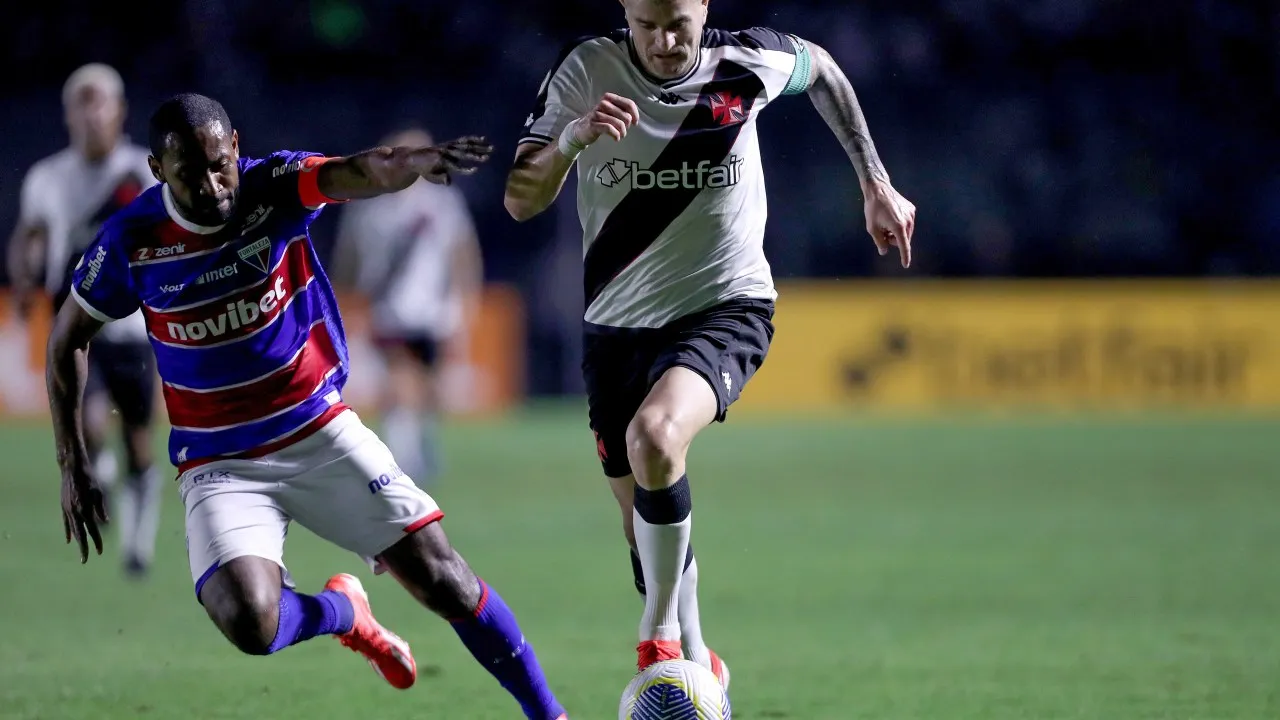 Vasco da Gama busca reação contra Fortaleza em duelo decisivo no Brasileirão 2025