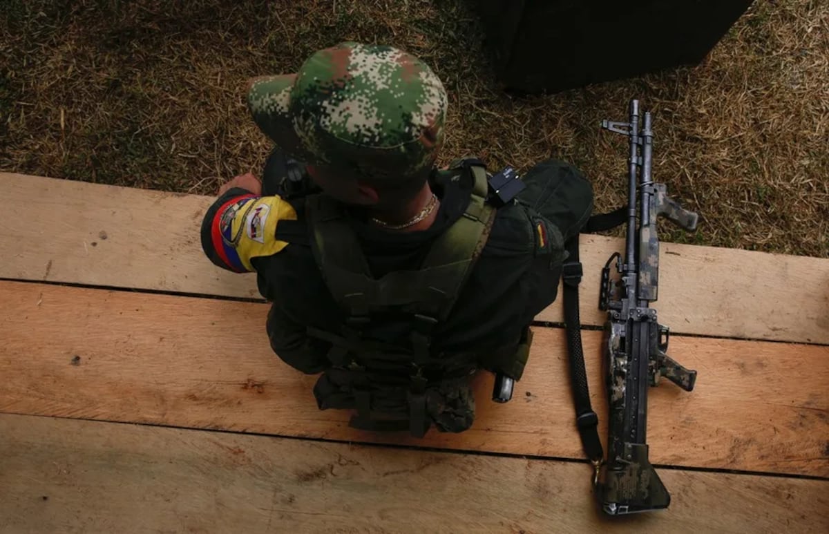 Excomandantes das FARC admitem recrutamento forçado de 18 mil menores na Colômbia