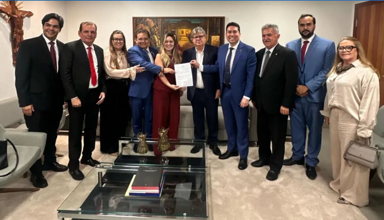 Governador da Paraíba nomeia Alanna Galdino como conselheira do TCE apesar de irregularidades