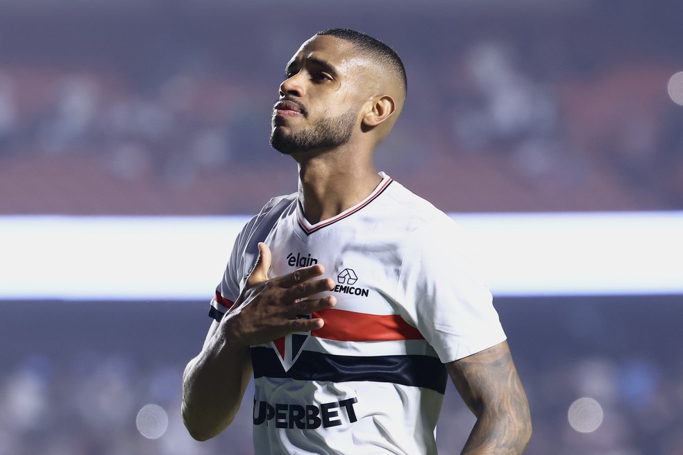 Gol de André Silva em São Paulo x Grêmio (Foto: Marcello Zambrana/AGIF)