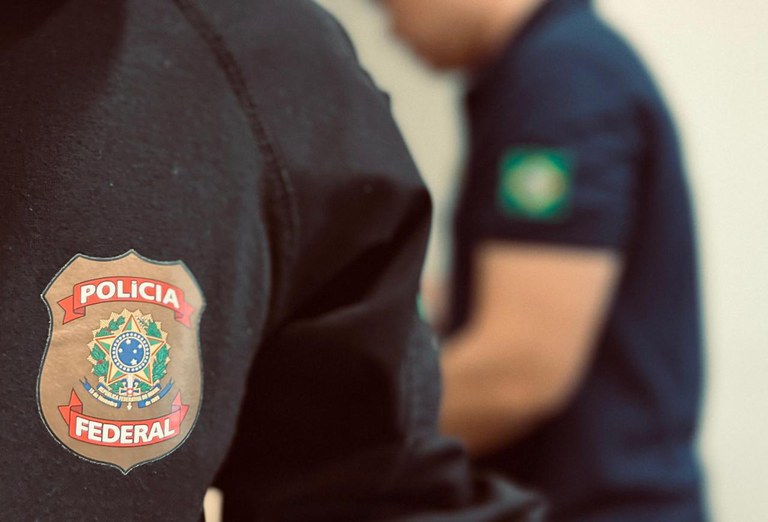 Policiais federais prenderam três homens identificados como empregadores das vítimas. (Foto: Polícia Federal/Divulgação)