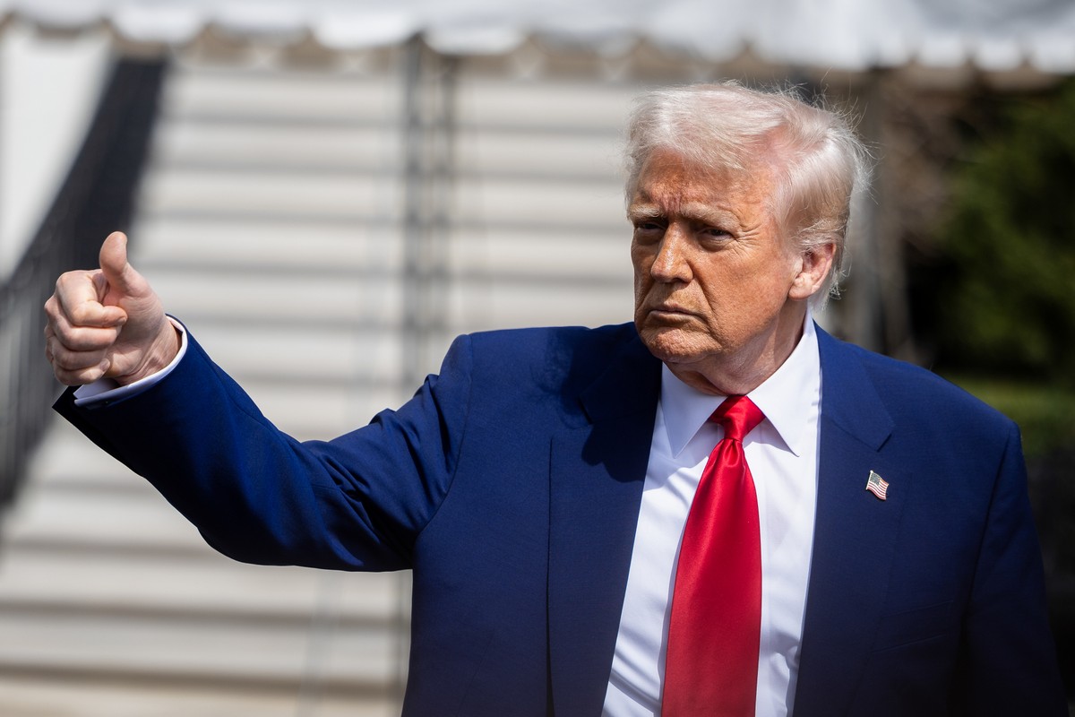 Trump destaca ‘tarifa’ como a ‘palavra mais bonita’ enquanto redefine comércio global