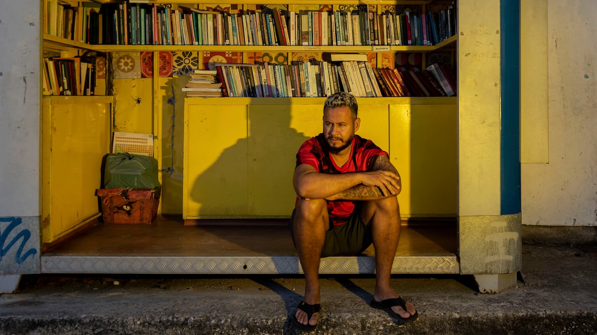 Bibliotecas comunitárias promovem leitura nas favelas do Rio de Janeiro