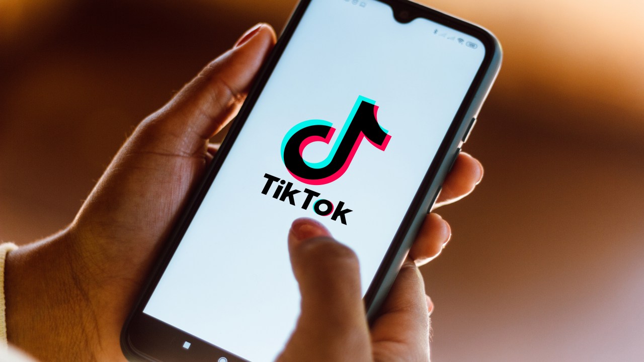 Governo dos EUA descarta venda do TikTok em meio à tensão com a China