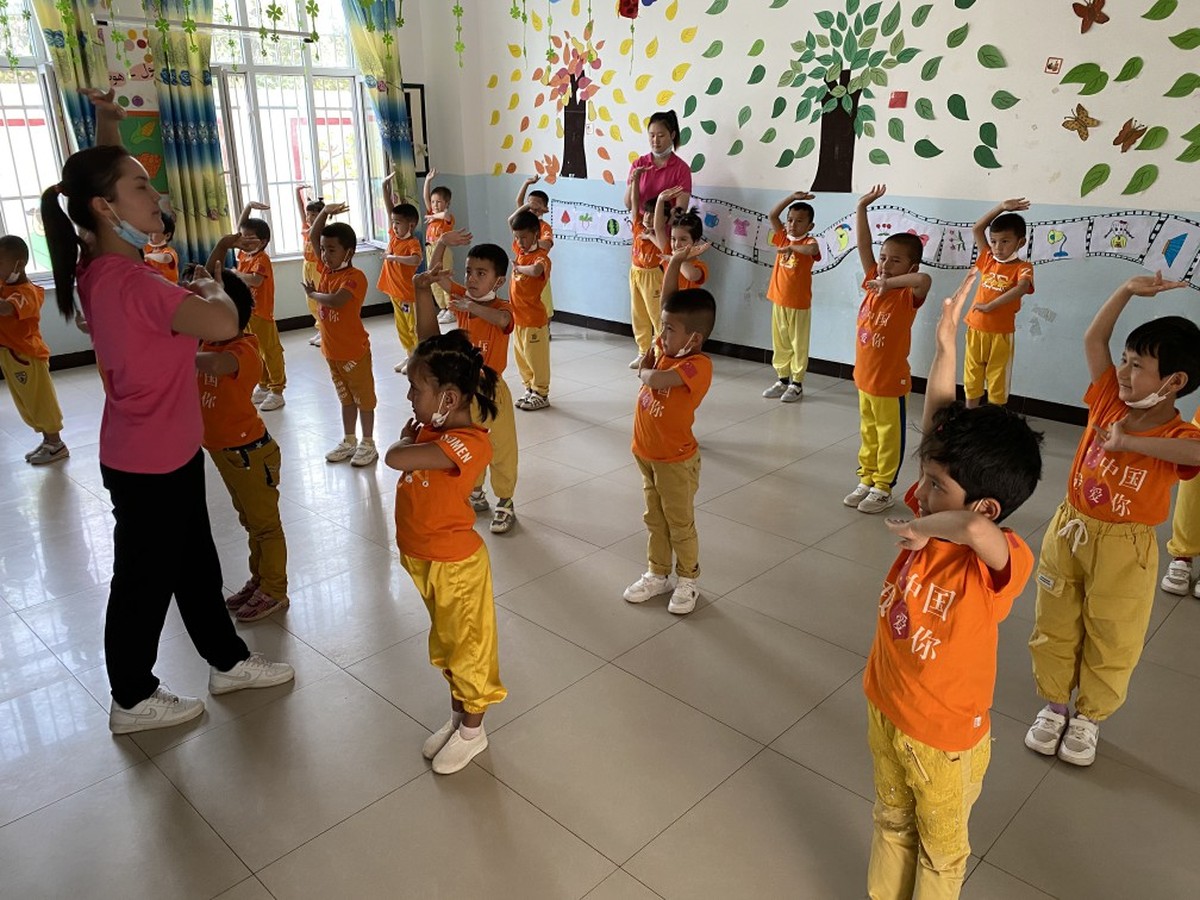 China implementa educação pré-escolar gratuita para enfrentar crise demográfica