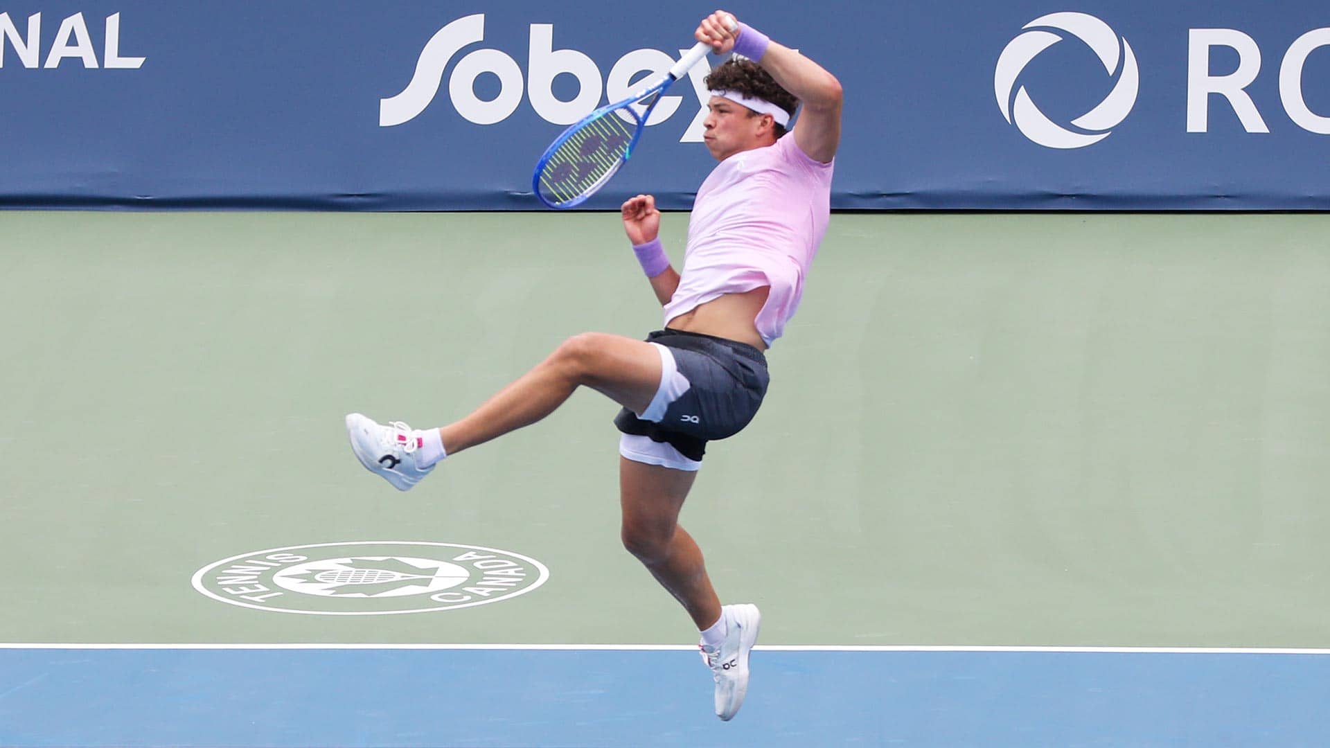 Shelton brilha em Toronto, enquanto Rublev e Sonego se preparam para duelo