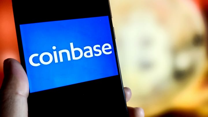 Citigroup eleva meta de preço para ações da Coinbase, prevendo alta acima de 30%