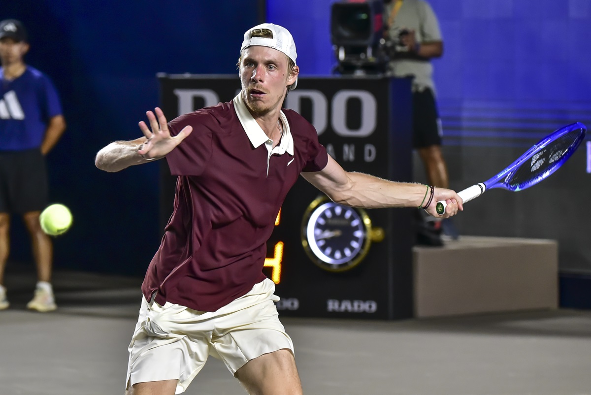 Shapovalov avança à final em Los Cabos após vencer algoz de Rublev