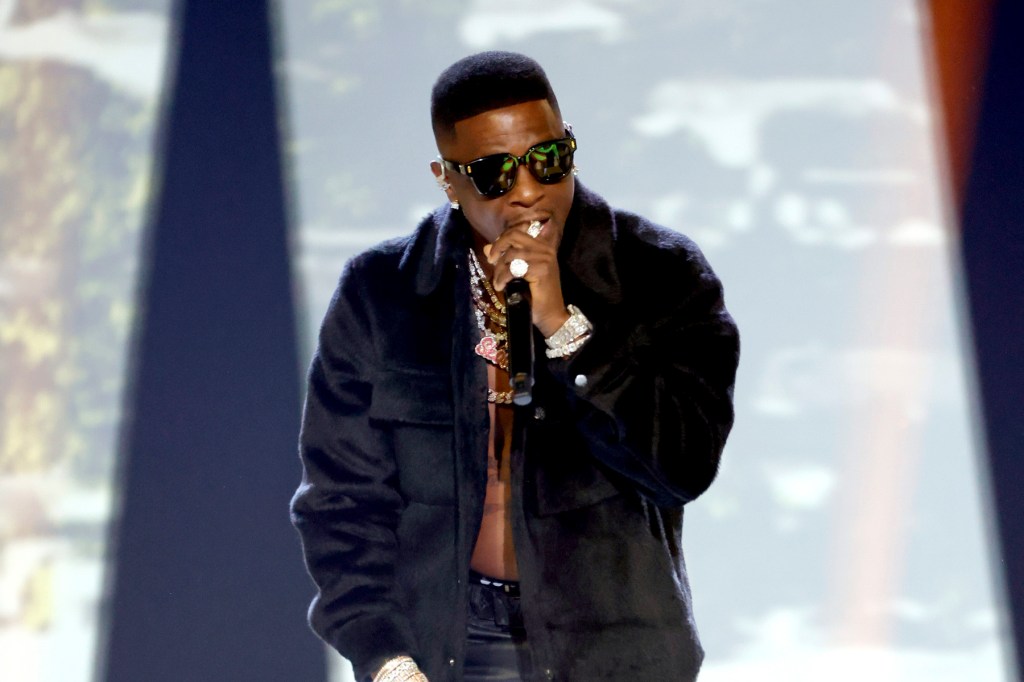 Boosie Badazz aceita acordo em caso federal de armas e encerra batalha judicial