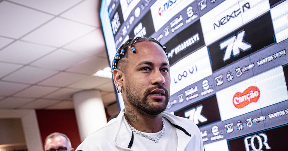 Neymar critica gramado do Allianz Parque e classifica como 'impossível de jogar'