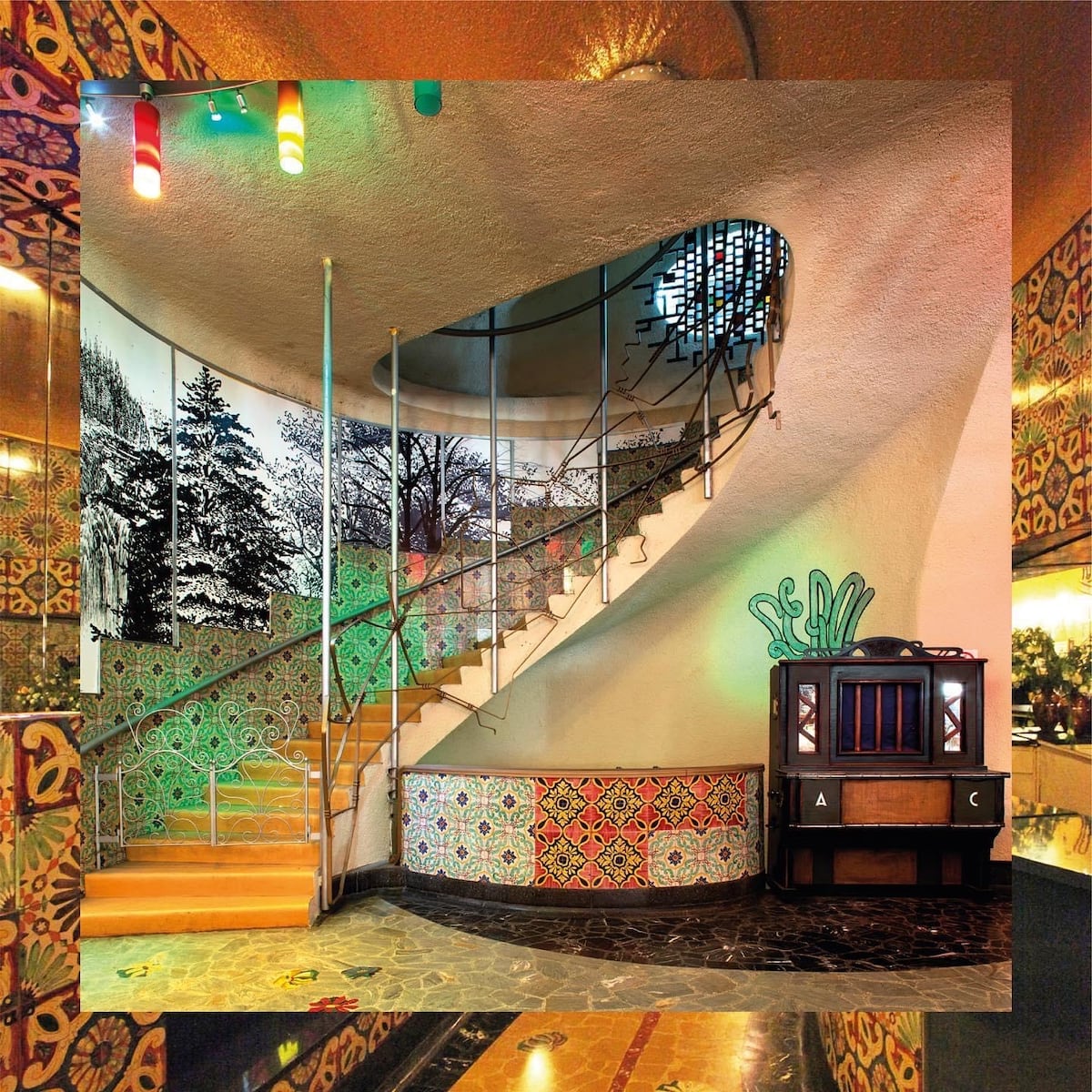 Sala de baile de Turim revela o legado do designer Carlo Mollino na arquitetura moderna