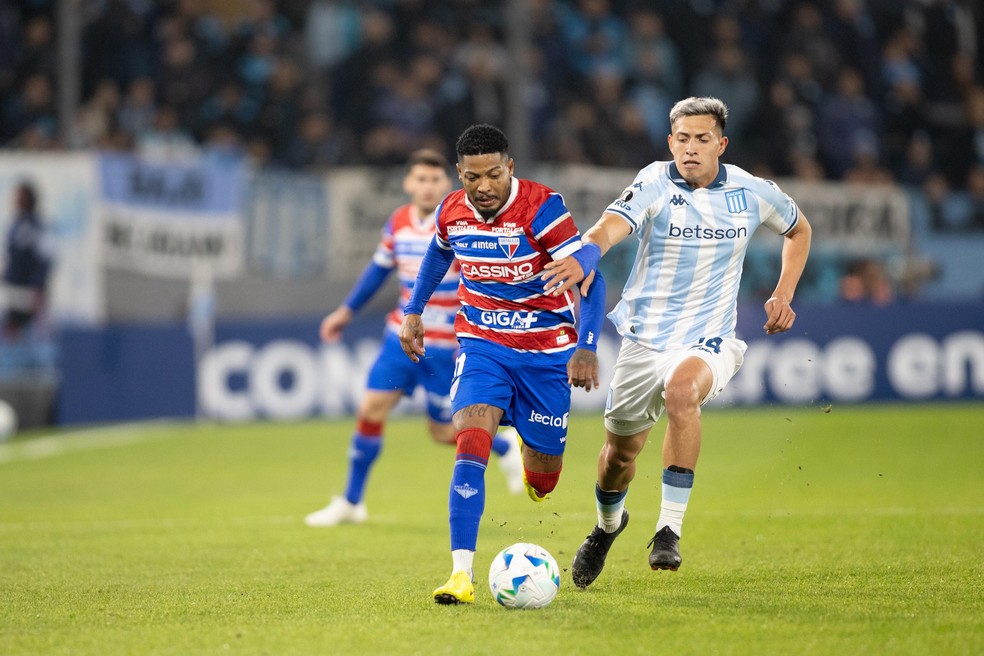 Fortaleza avança às oitavas da Libertadores mesmo com derrota para o Racing