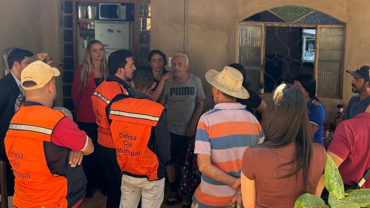 Moradores de Brumadinho são evacuados após falhas em barragem serem identificadas