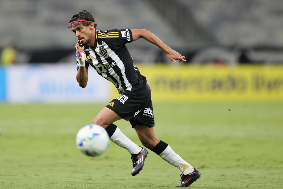Scarpa, Atlético-MG (Foto: Gilson Lobo/AGIF)