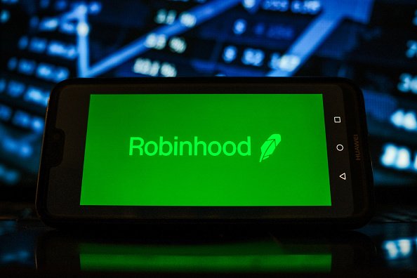 Robinhood é investigada por propaganda enganosa em relação a criptomoedas nos EUA