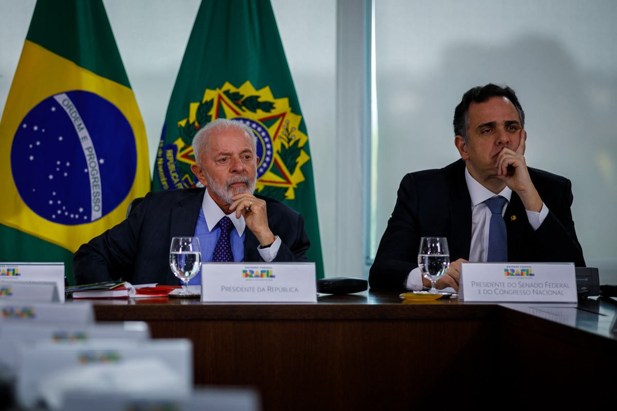Lula e Rodrigo Pacheco. (Foto: Brenno Carvalho/Ag. O Globo)