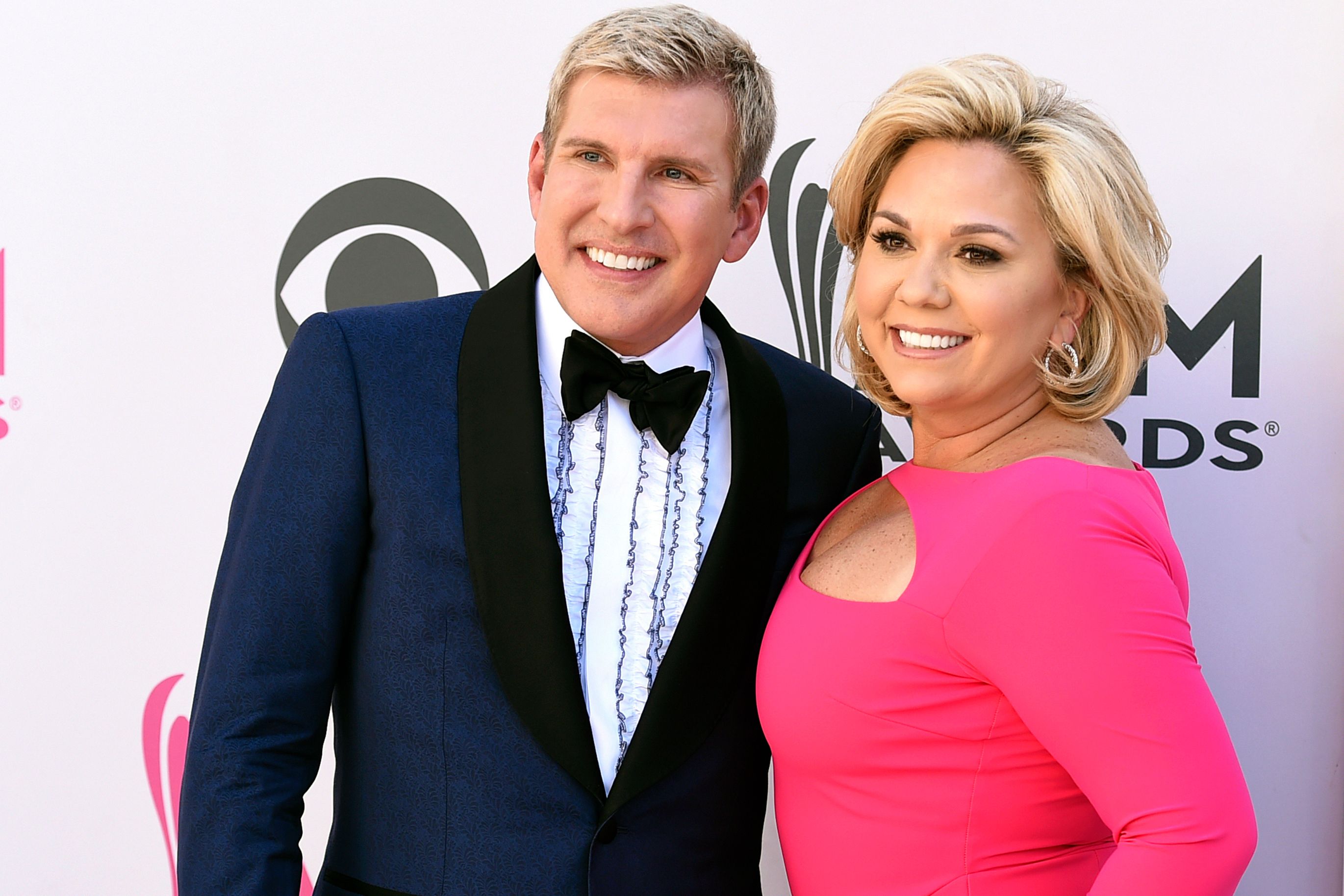 Todd e Julie Chrisley em um evento em Nova York em fevereiro de 2014. (Foto: Jordan Strauss/Invision/AP)