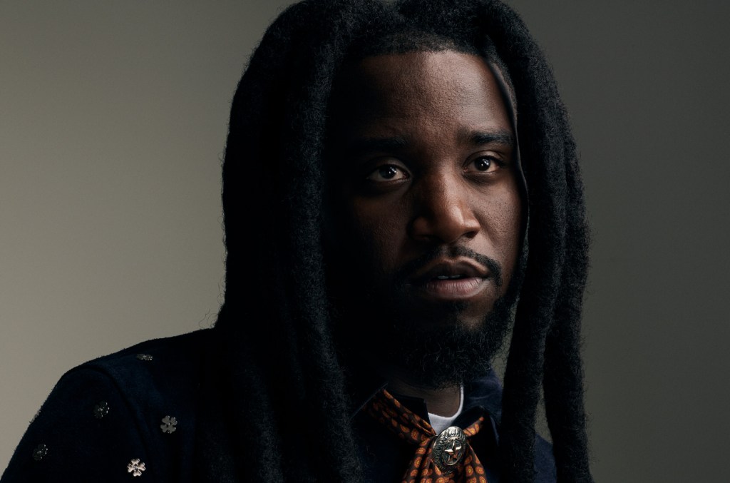 Shaboozey lança 'Where I've Been, Isn't Where I'm Doing: Complete Edition' com novo visualizador 'Amen' apresentando Jelly Roll. (Foto: Reprodução)