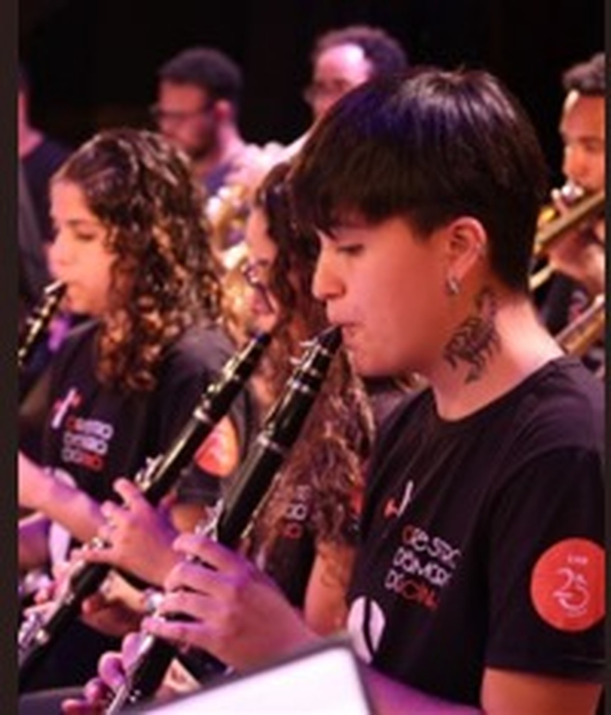 Mayara Santana, aluna da Escola de Música da Rocinha, faz 'vaquinha' para estudar na Southeast Missouri State University. (Foto: Divulgação)