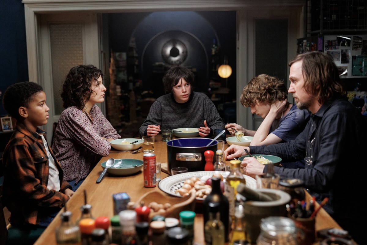 Cena do filme “A luz”, do diretor Tom Tykwer, que virá para o festival (Foto: Reprodução)