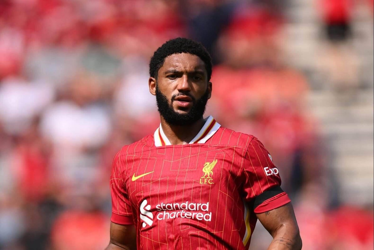 Joe Gomez se despede da pré-temporada do Liverpool com lesão no tendão de Aquiles