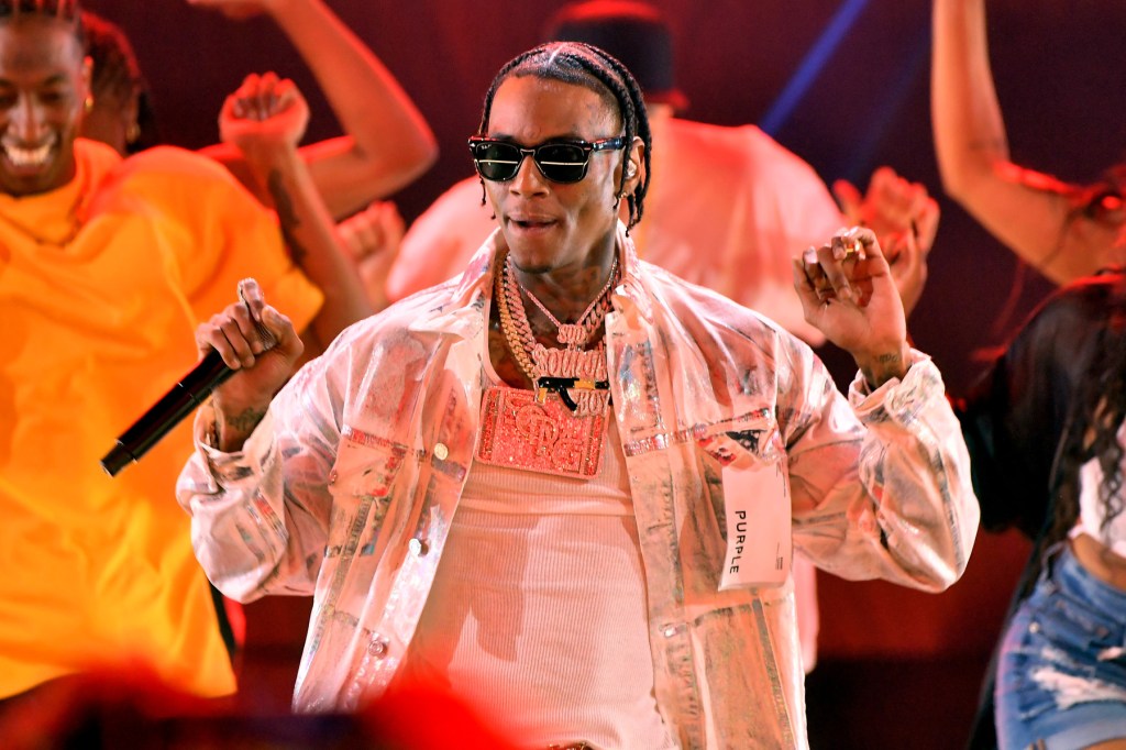 Soulja Boy é liberado da prisão após promotores não apresentarem acusações de armas