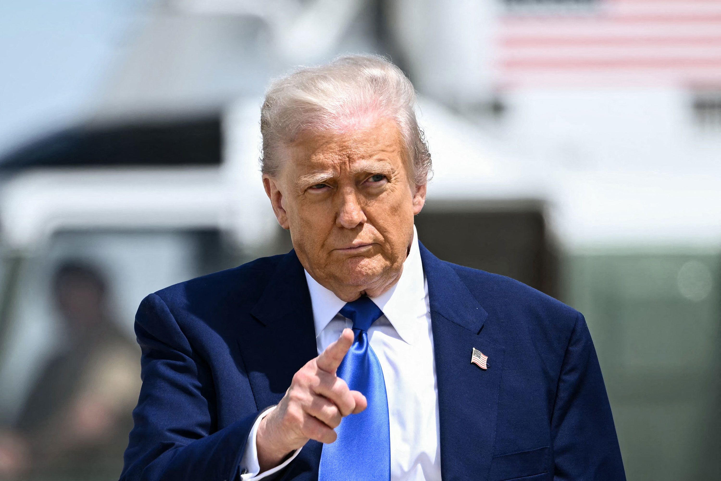 Donald Trump durante coletiva de imprensa na Casa Branca (Foto: Nathan Howard - 12.mai.25/Reuters)