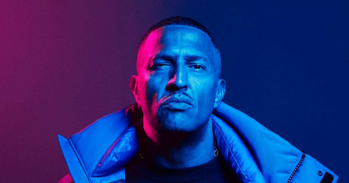 "Estou crescendo como pessoa", diz Mano Brown sobre o podcast Mano a Mano. (Foto: Reprodução)