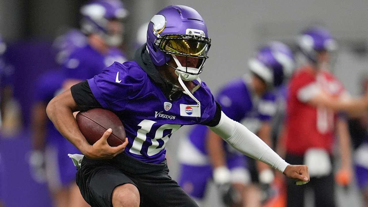 Justin Jefferson se destaca como líder e participa de atividades do Minnesota Vikings