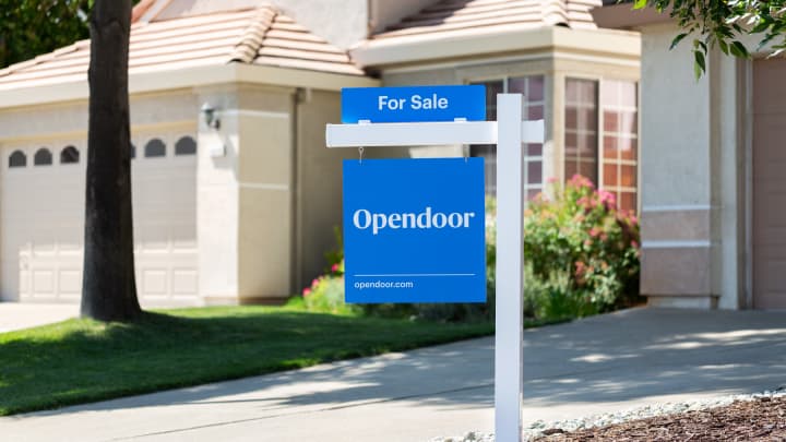Ações da Opendoor disparam e impulsionam nova onda de rally entre investidores