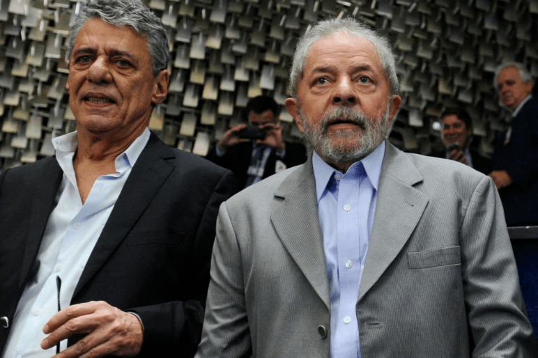 Chico Buarque é convidado a criar samba em homenagem ao presidente Lula