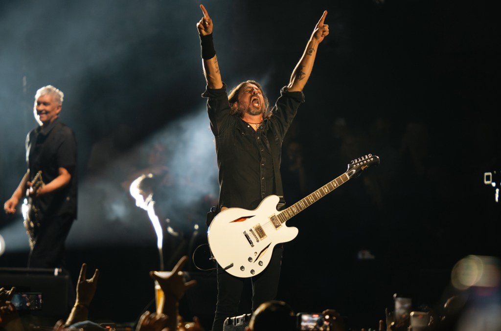Foo Fighters agendaram seu primeiro show de 2025 como parte da programação do Grande Prêmio de Fórmula Um de Singapura. (Foto: Reprodução)