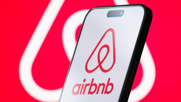 Airbnb supera expectativas e registra crescimento no segundo trimestre