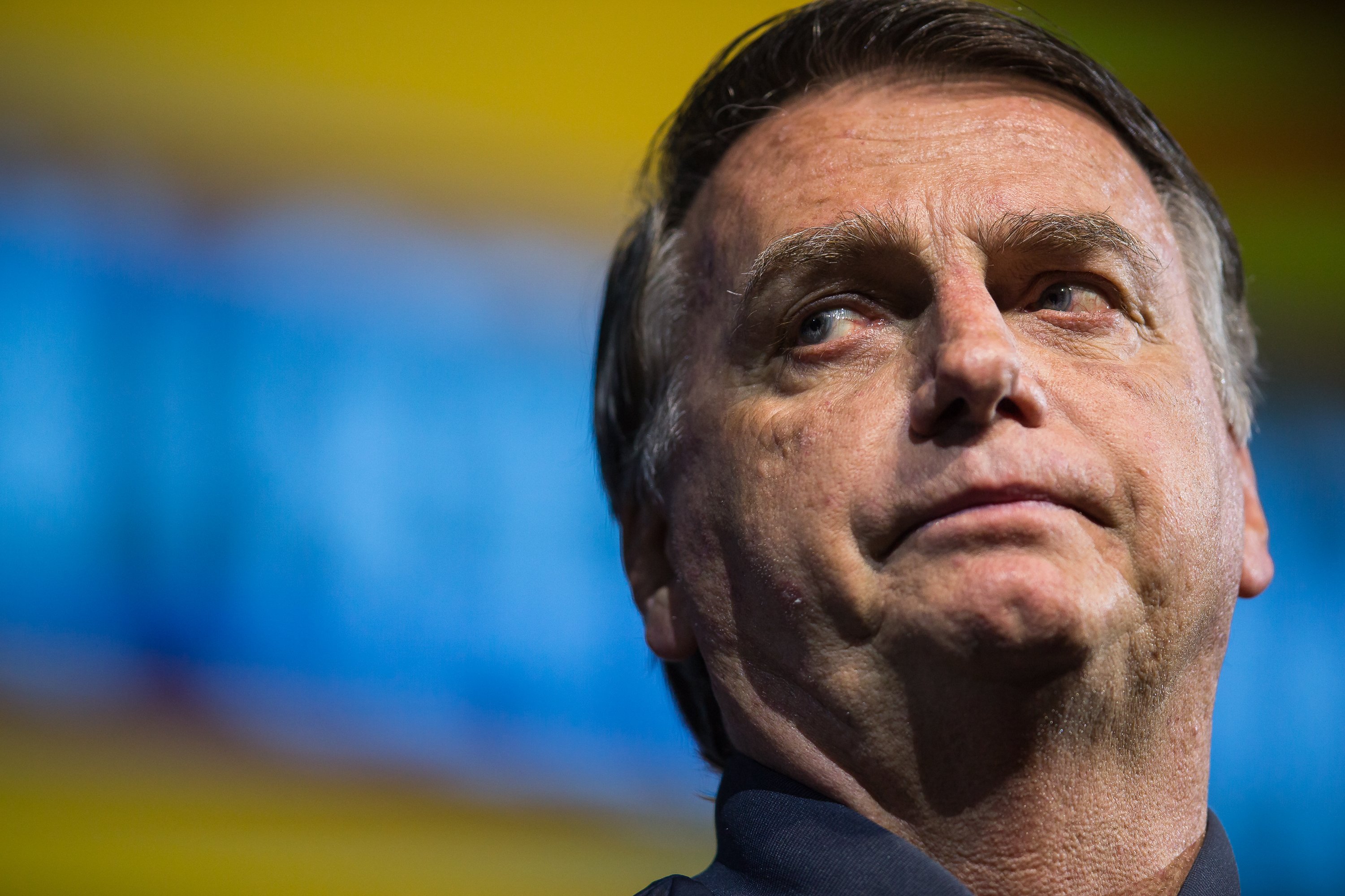 Moraes alerta Bolsonaro sobre descumprimento de decisão cautelar sem prisão
